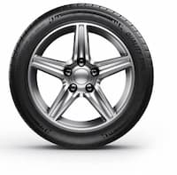 Car wheel and tire